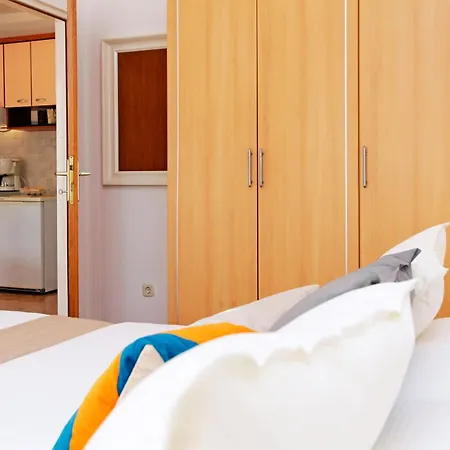 Apartments Villa Adria Bol Room photo