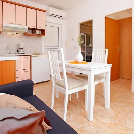Apartments Villa Adria Bol Room photo