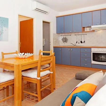 Apartments Villa Adria Bol Exterior photo