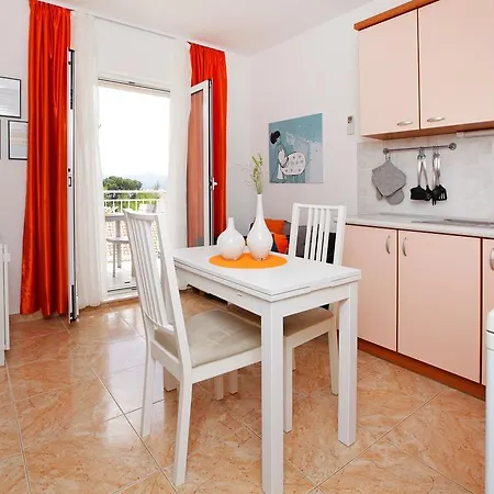 Apartments Villa Adria Bol Exterior photo