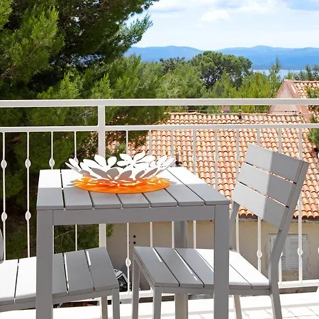 Apartments Villa Adria Bol Exterior photo