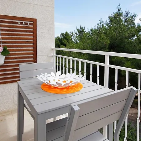 Apartments Villa Adria Bol Room photo