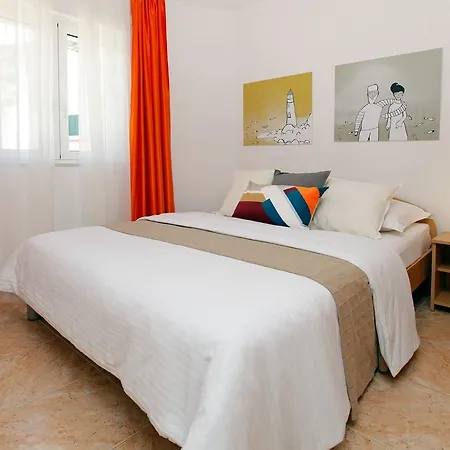 Apartments Villa Adria Bol Exterior photo