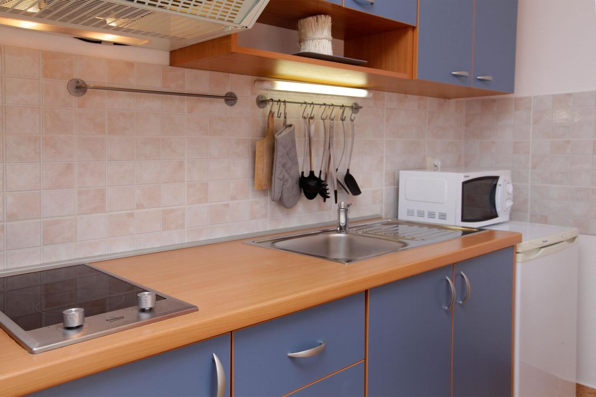 Apartment Adria Bol